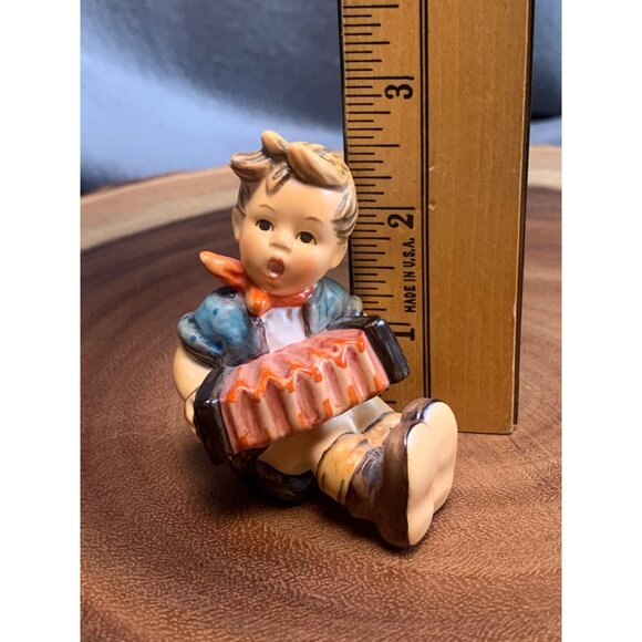 Vintage 1982 Goebel Hummel Boy with Accordion 2.5" Figurine TMK-6 - Picture 8 of 10